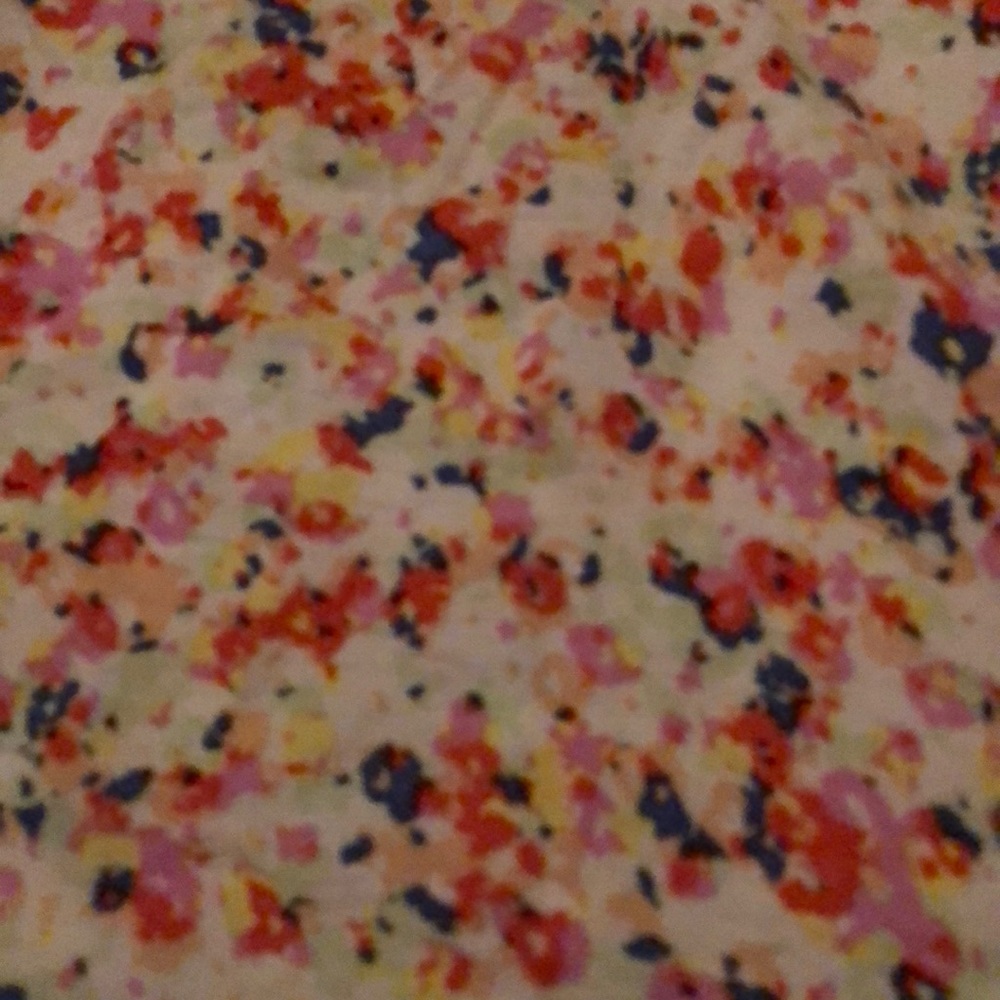 Top - Picture 2 of 6